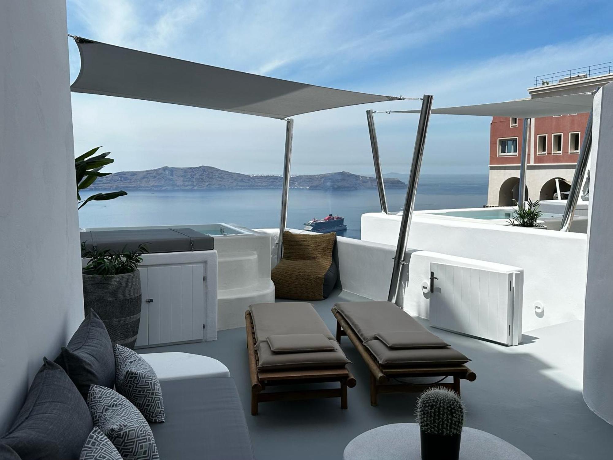 Dagaz Suites Fira  Extérieur photo